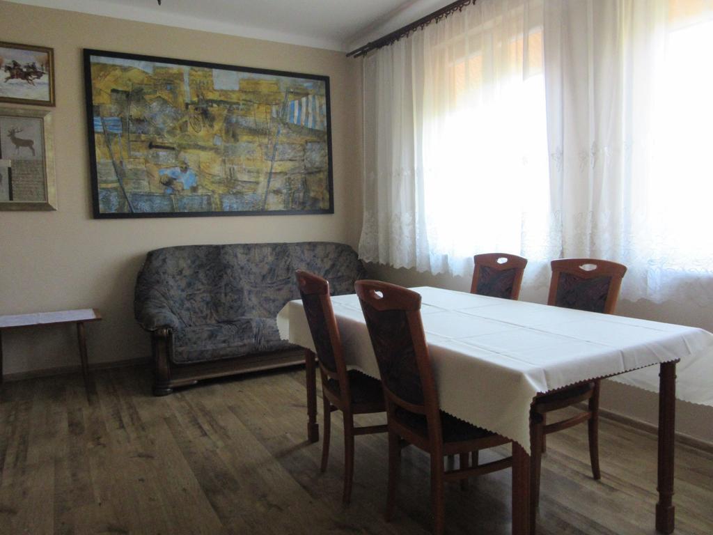 Gospodarstwo Agroturystyczno-Edukacyjne Gratka Celiny  ภายนอก รูปภาพ