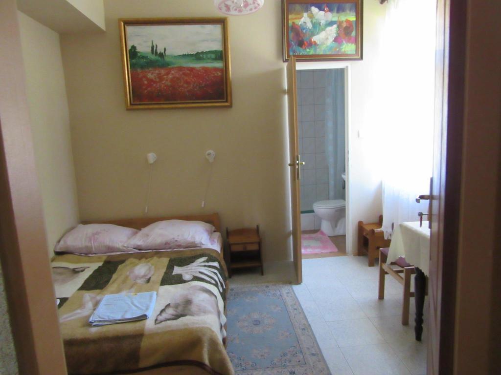 Gospodarstwo Agroturystyczno-Edukacyjne Gratka Celiny  ภายนอก รูปภาพ